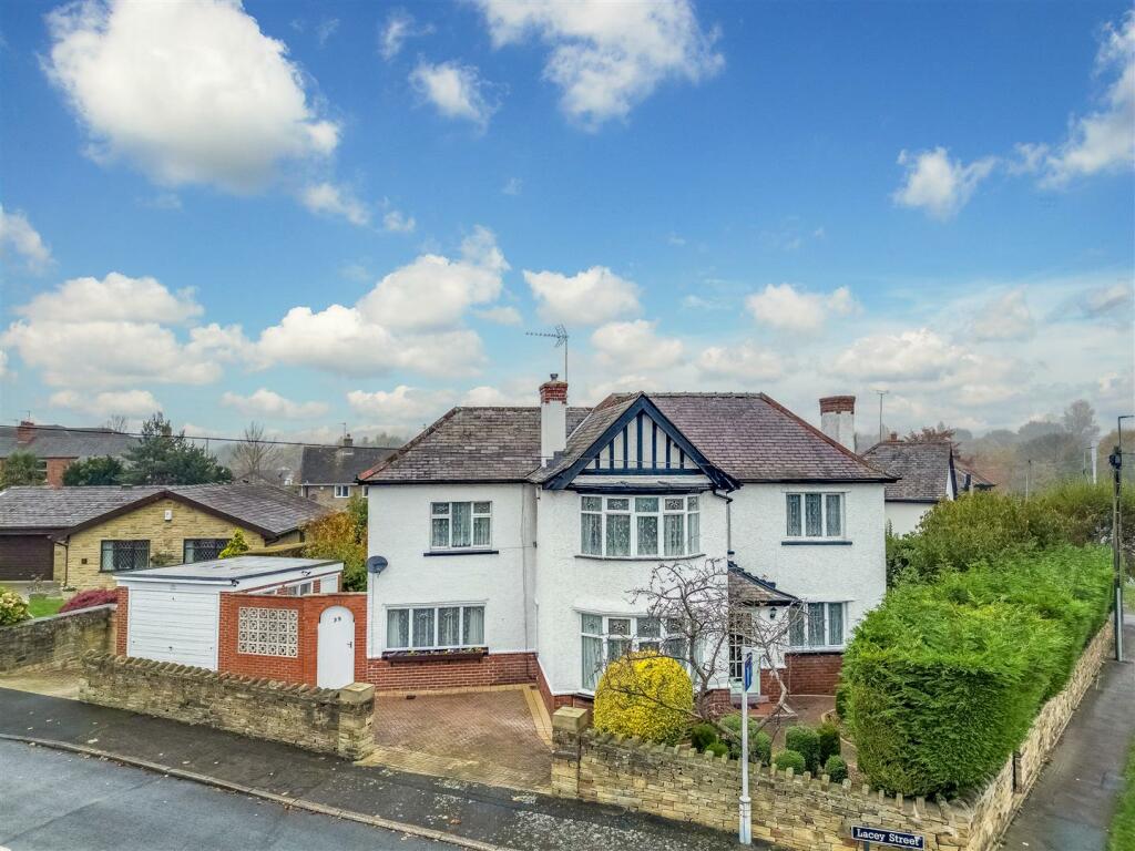 Main image of property: Northfield Lane, Horbury, Wakefield