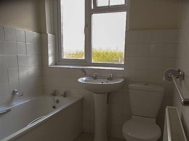 Apartment in London, Ducks Island, High Barnet - View 5