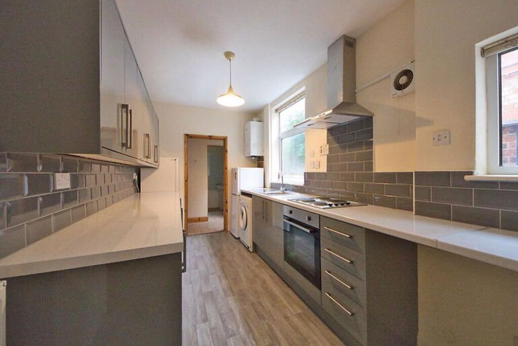 House in Leicester - View 4