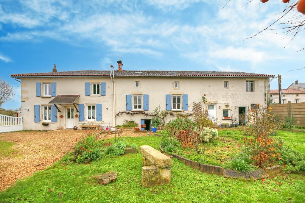 Main image of property: Pioussay, Deux-Sèvres, Poitou-Charentes