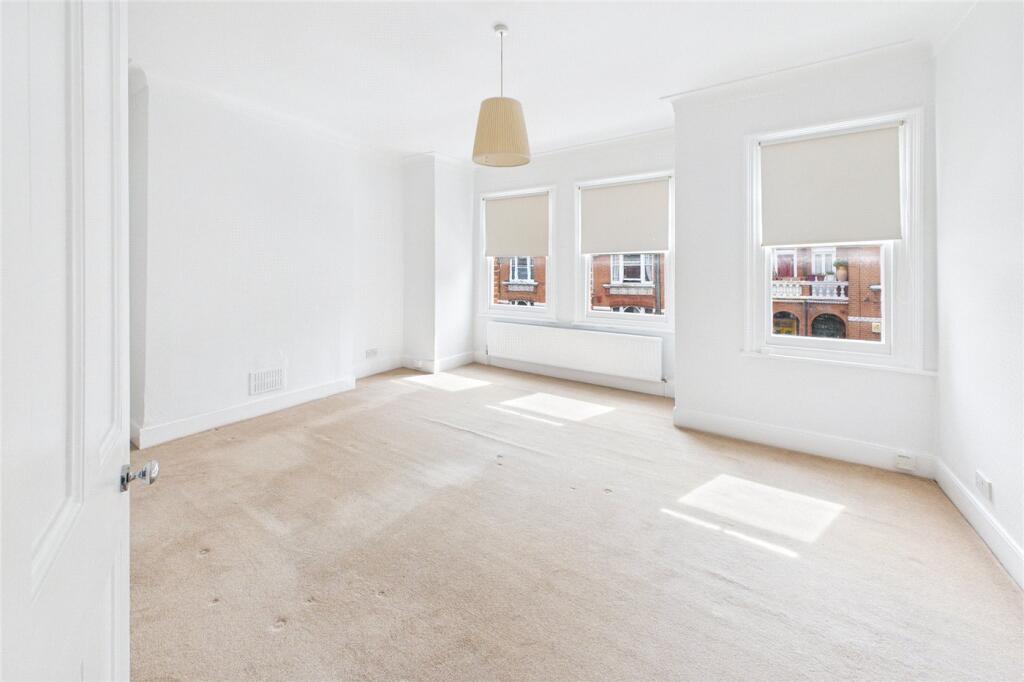 Main image of property: Dinsmore Road, London, SW12