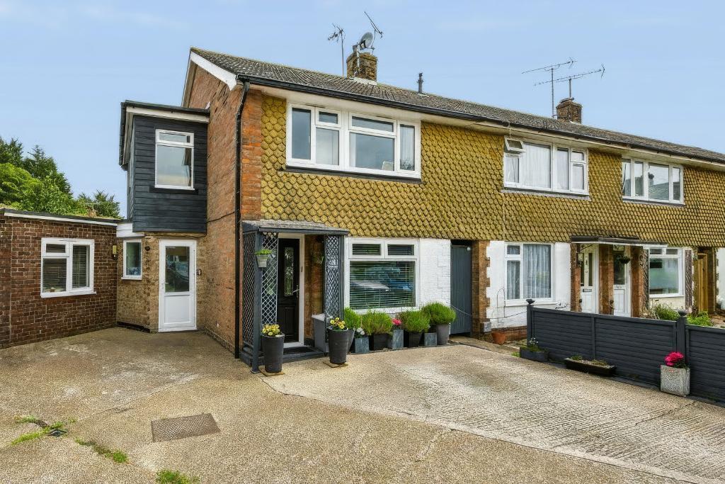 Main image of property: Priors Close, Upper Beeding, West Sussex, BN44 3HT