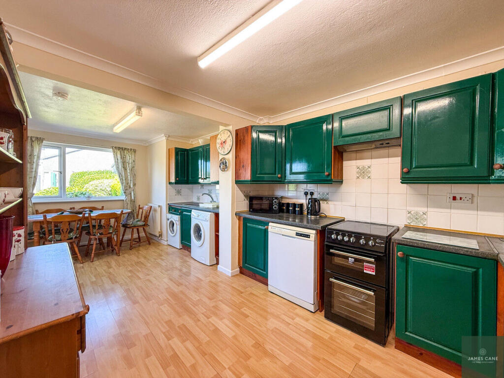 House in Truro - View 5
