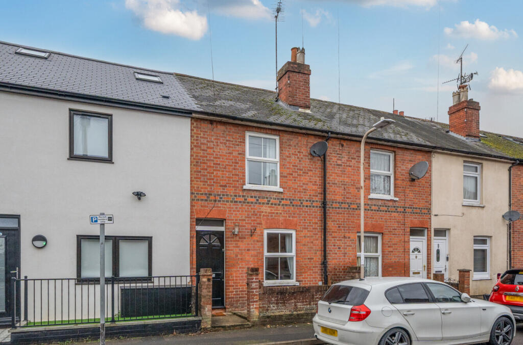 Main image of property: Field Road, Reading, Berkshire