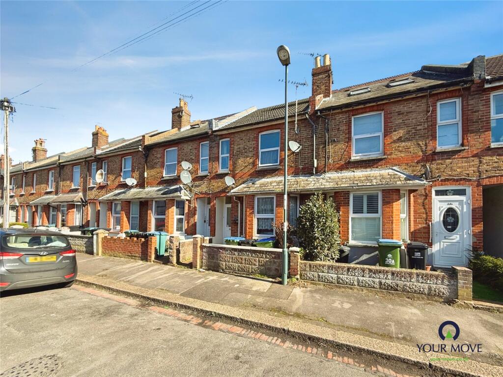 1-bed flat on Essex Road, Bognor Regis, West Sussex, PO21, £135,000