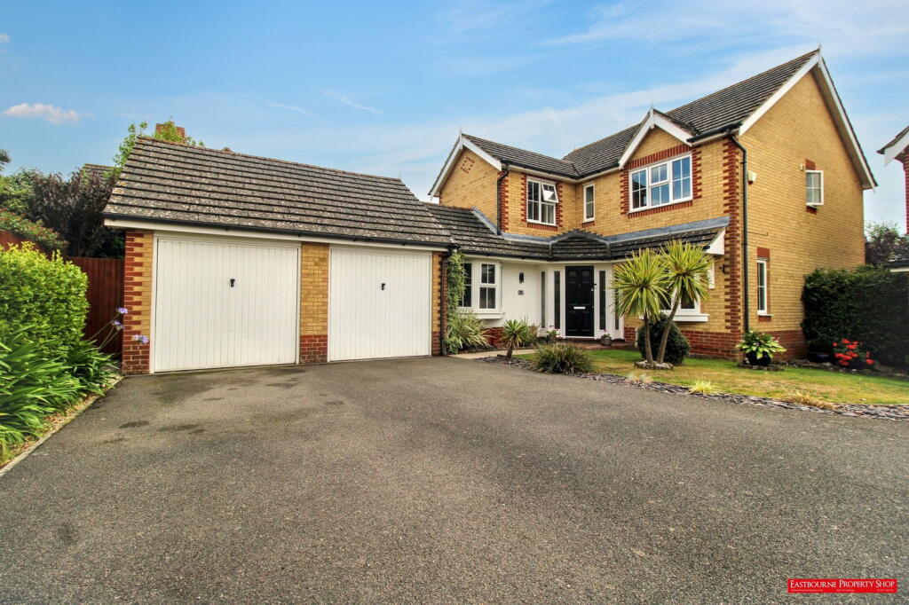 4-bed detached on Lambourn Avenue, Stone Cross, Pevensey, BN24 5PQ, £590,000