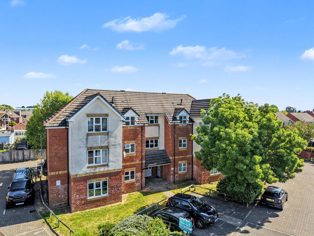 Chloe Gardens, Parkstone, Poole