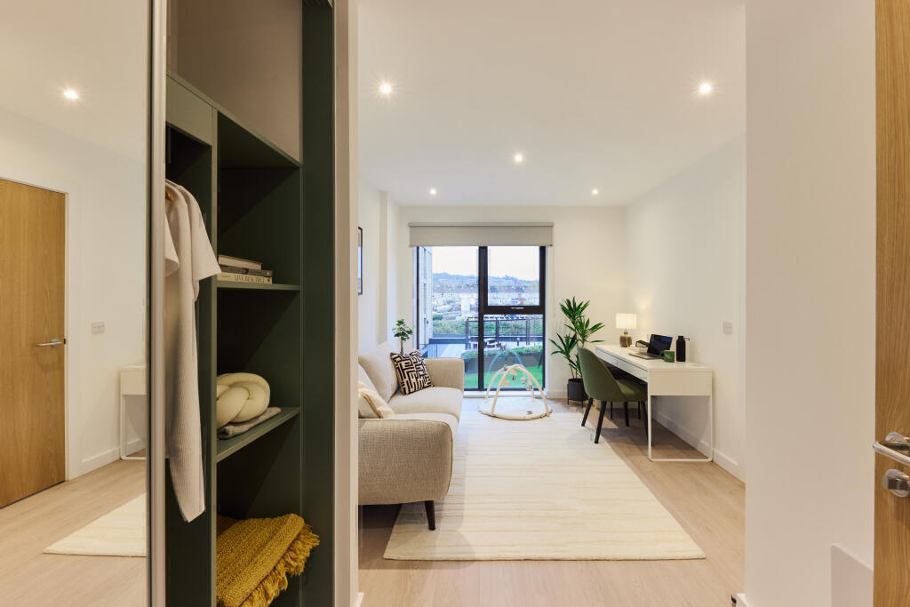 Lower Bristol Road, Bath, Somerset, BA2