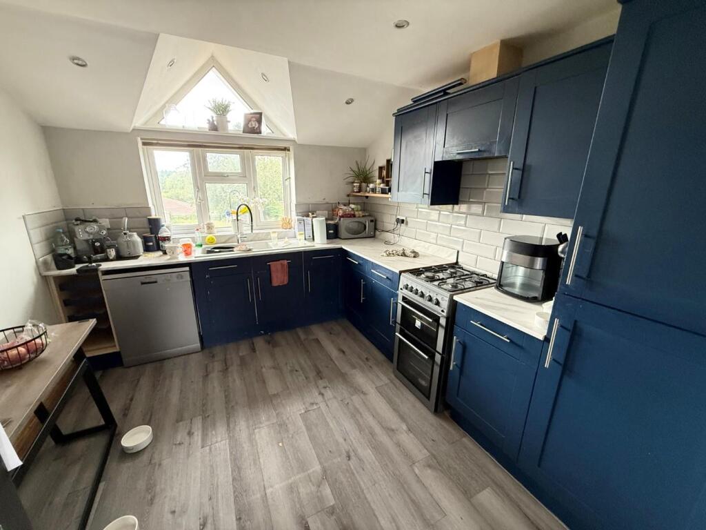 House in Northampton, Spring Park, Kingsthorpe - View 5
