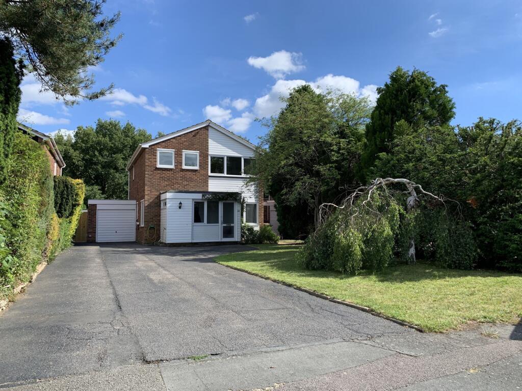 Main image of property: Glebelands, Claygate, KT10