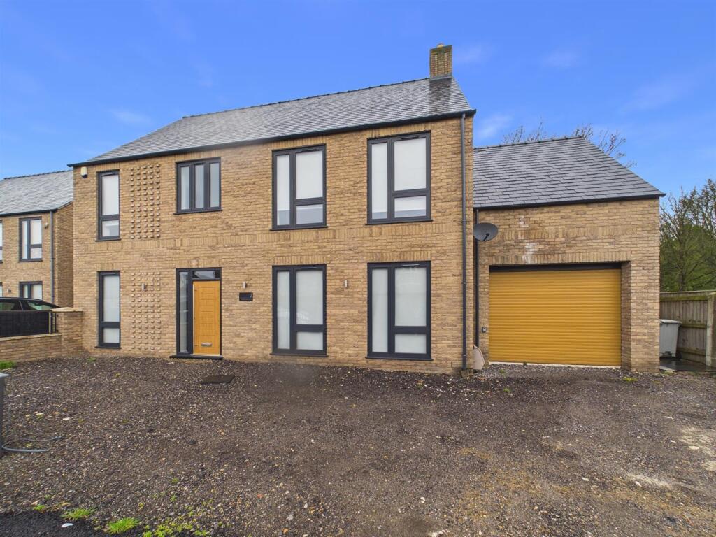 Main image of property: The Riverbank, Louth