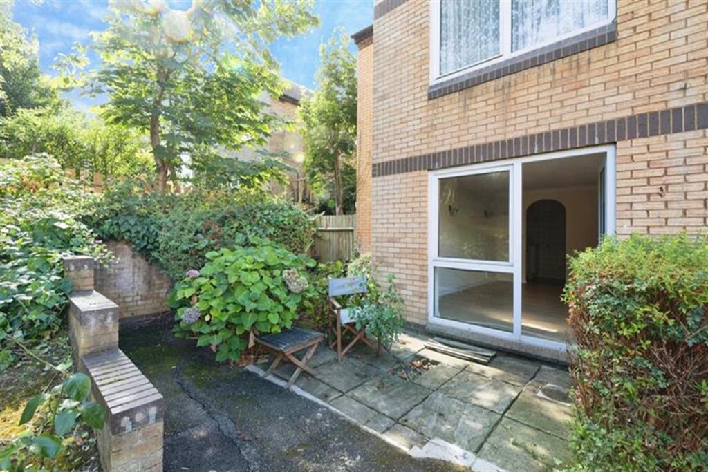 Main image of property: Homebush House, Kings Head Hill