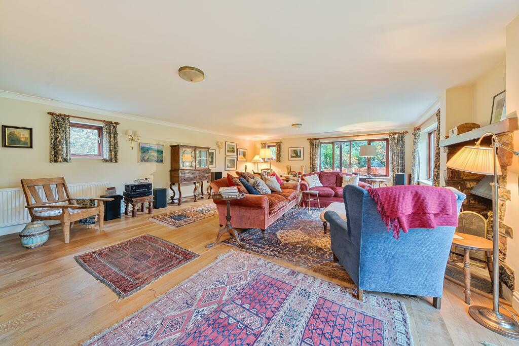 House in Taunton - View 4