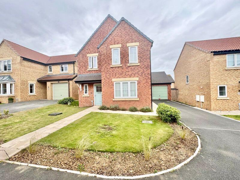 Main image of property: WALNUT CLOSE, TENNYSON FIELDS, LOUTH