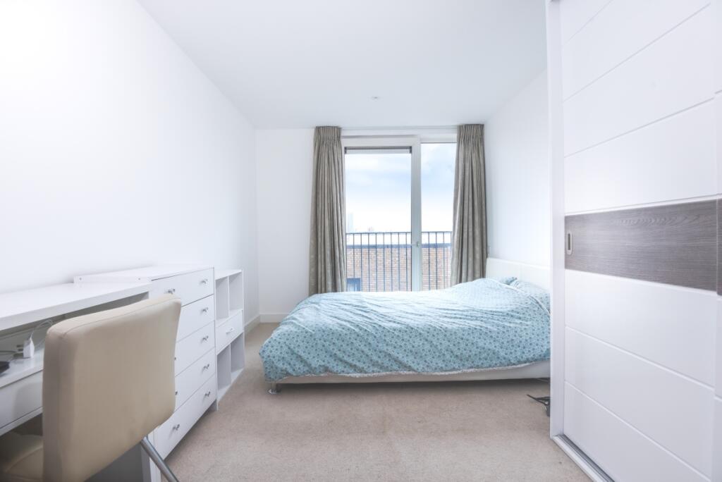 Apartment in London - View 3