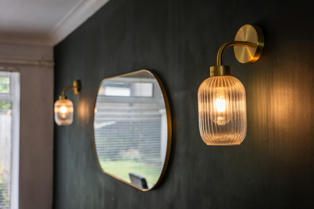 137 Rannoch Drive, Bearsden, G61 2BQ - More