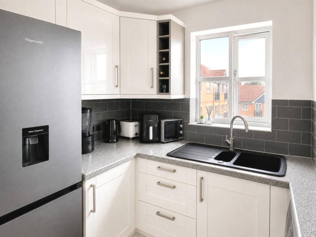 Apartment in Tonbridge - View 5