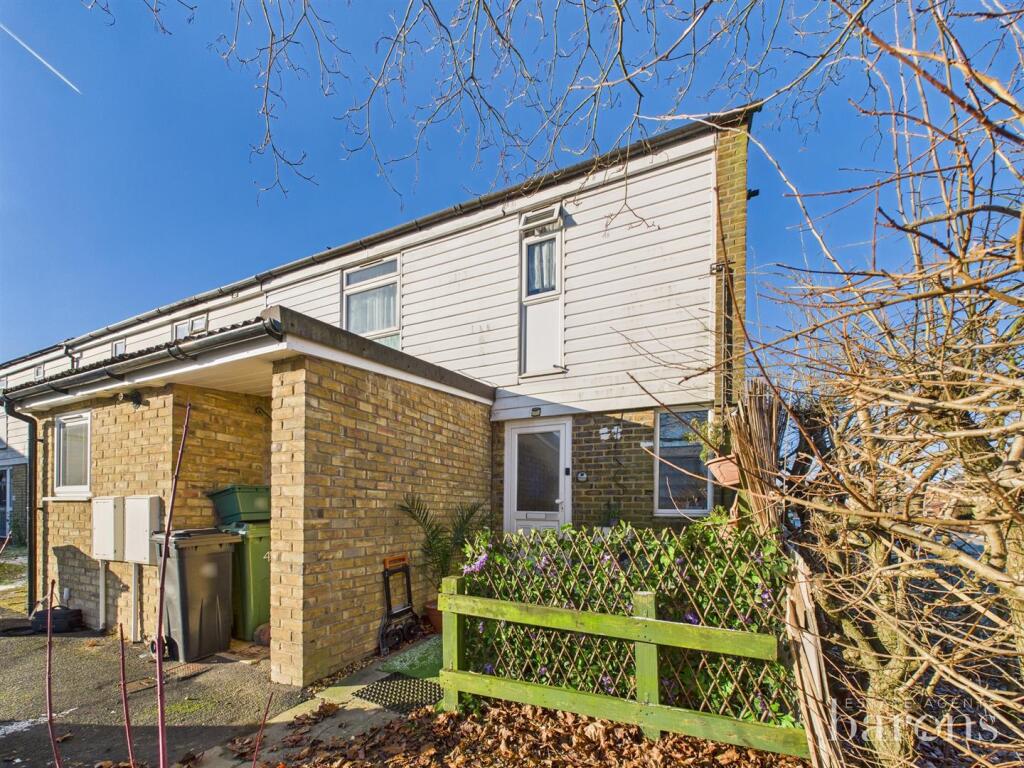 Main image of property: Tweedsmuir Close, Basingstoke
