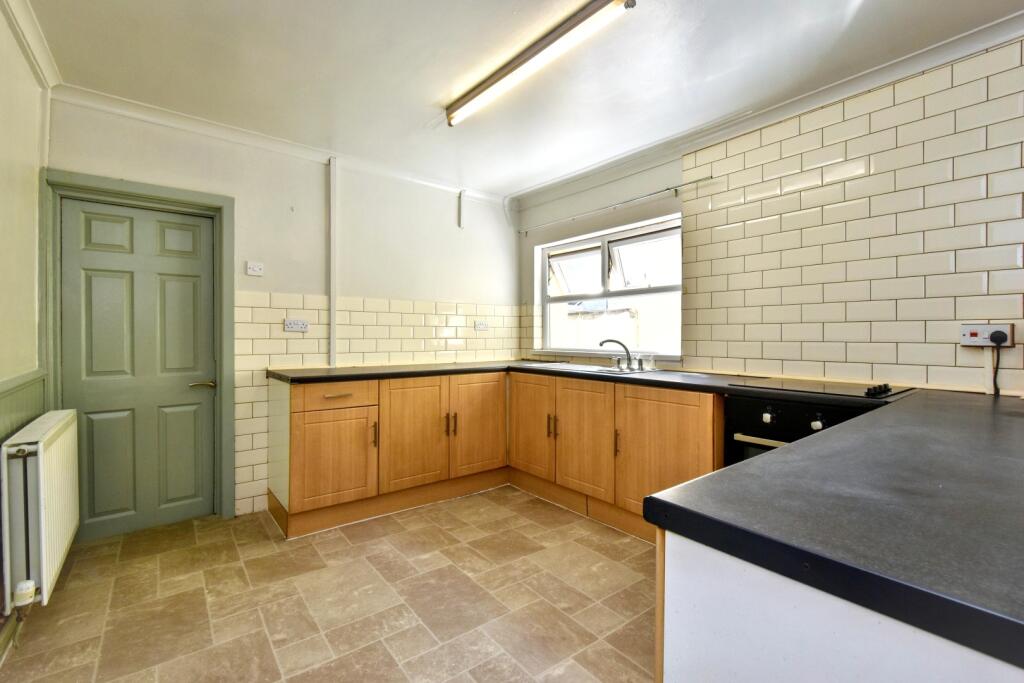 Margaret Street, Treorchy, Mid Glamorgan photo 4