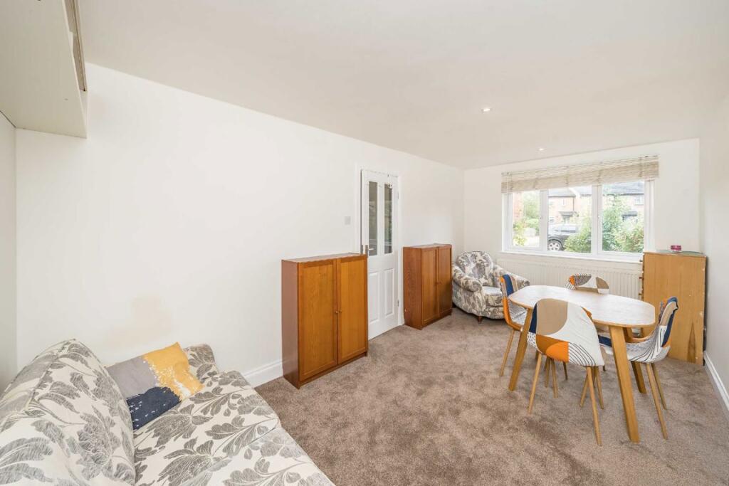 House in Twickenham - View 4