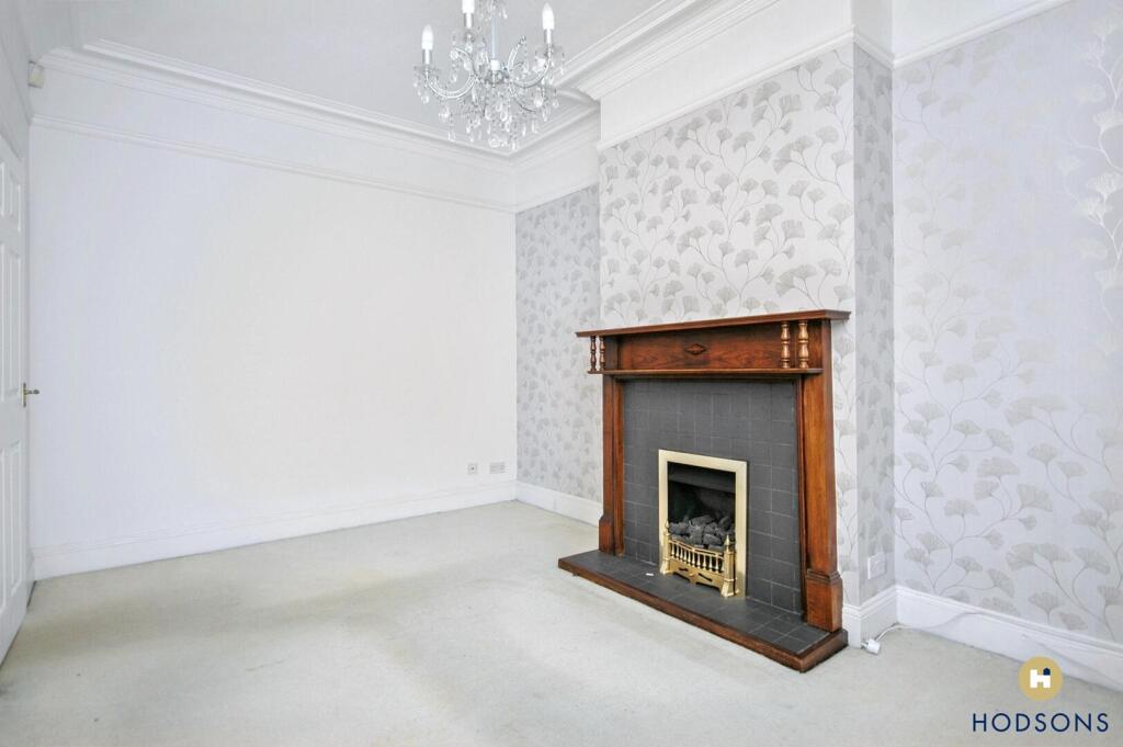 House in Wakefield, Crigglestone - View 3