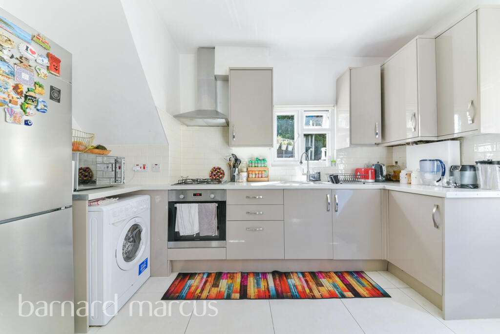 Blackshaw Road, London photo 2