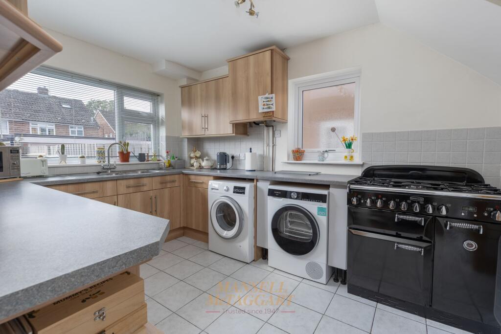 House in Redhill - View 3
