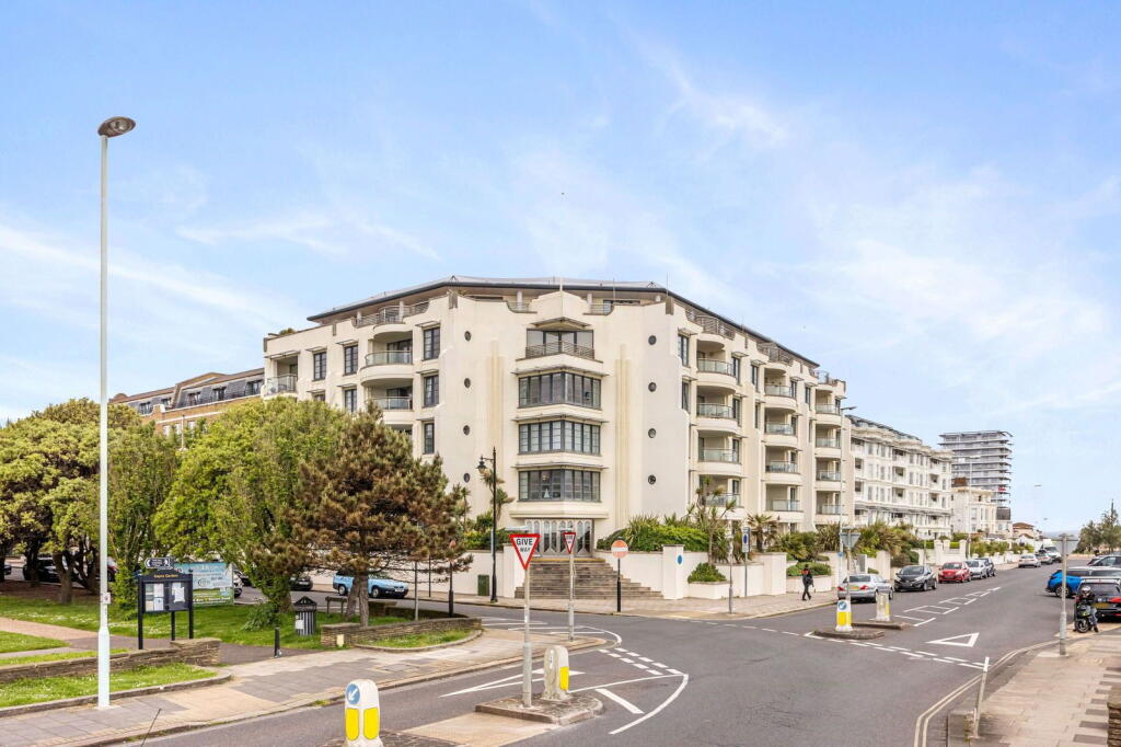 Apartment in Worthing, West Worthing