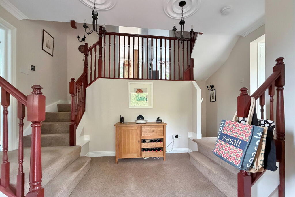 House in Bath - View 5