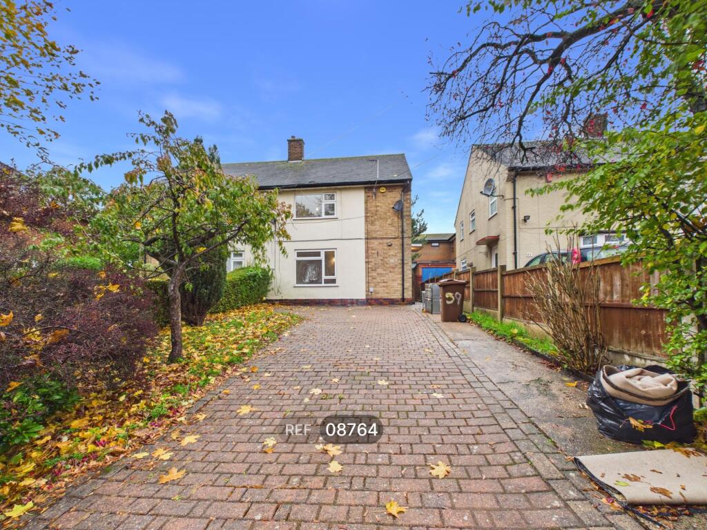 Main image of property: Chiltern Way, Nottingham, NG5 5NP