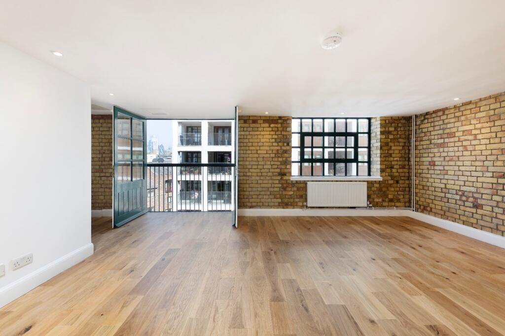 Main image of property: Merchant Court, 61 Wapping Wall, London, E1W