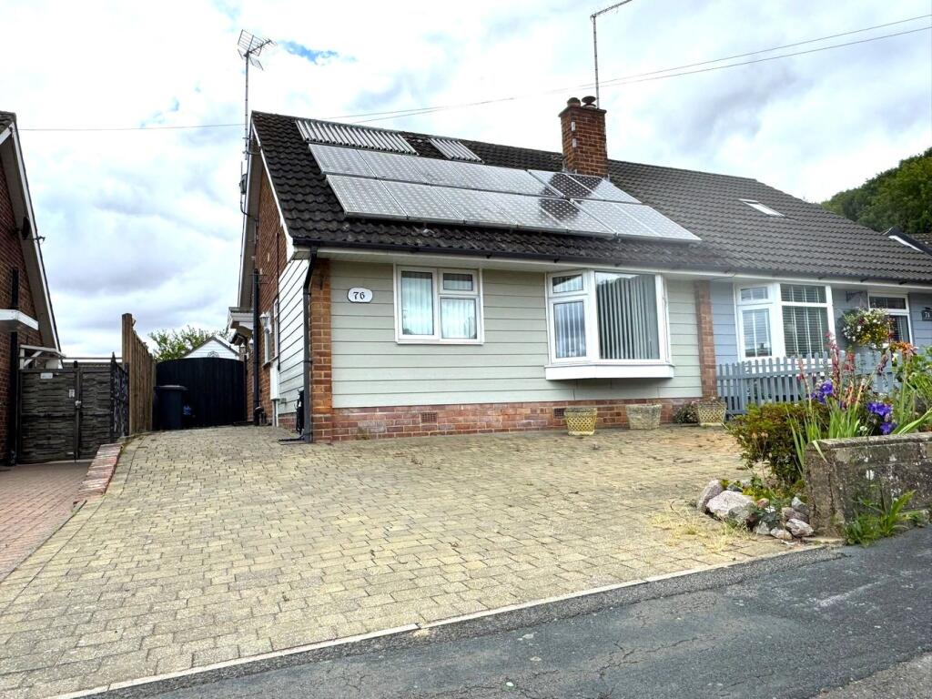 Main image of property: Marlborough Crescent, Stapenhill, Burton-on-Trent, DE15