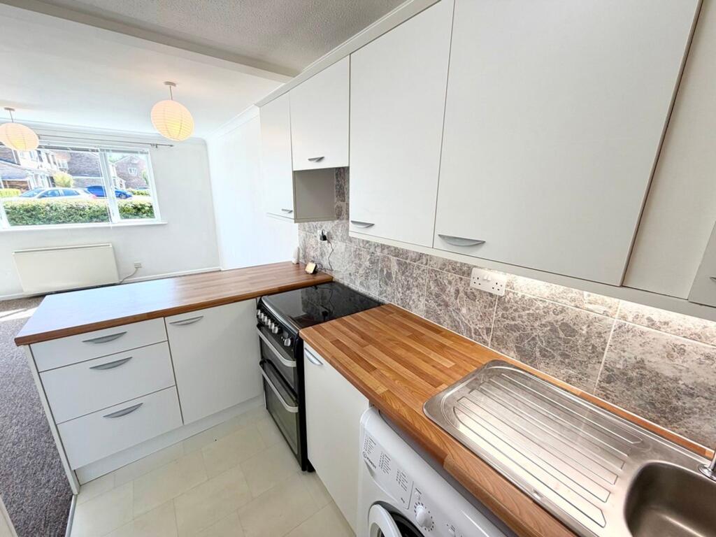 Apartment in Royal Wootton Bassett, Wiltshire - View 4