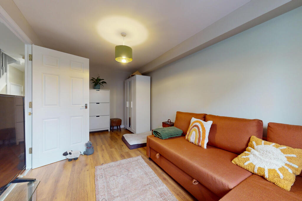House in Tonbridge - View 5