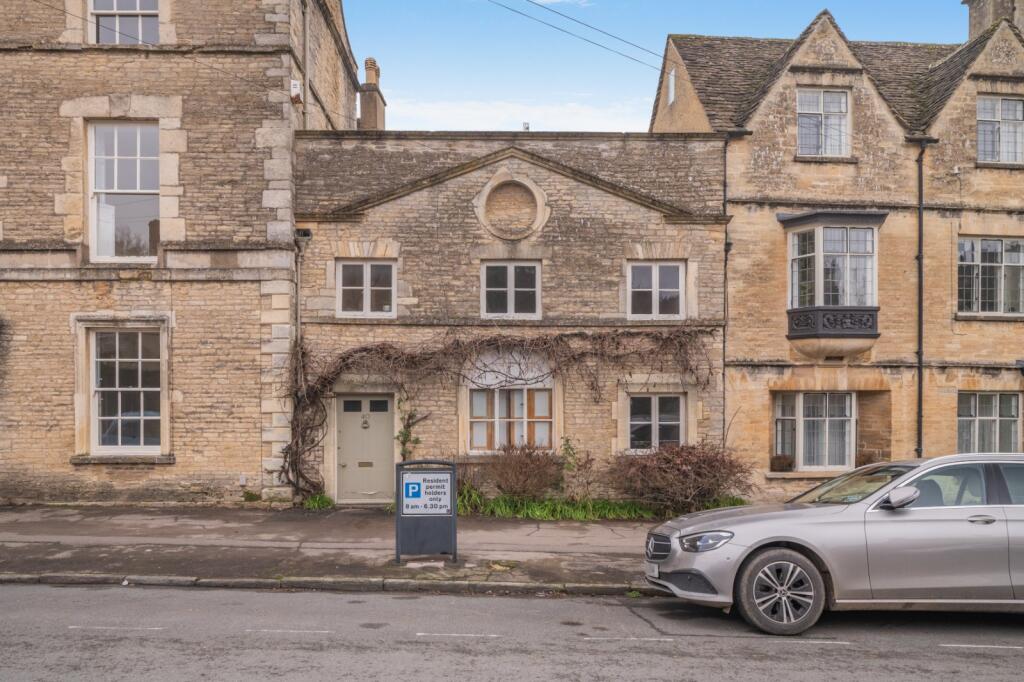 Main image of property: Cecily Hill, Cirencester, Gloucestershire, GL7