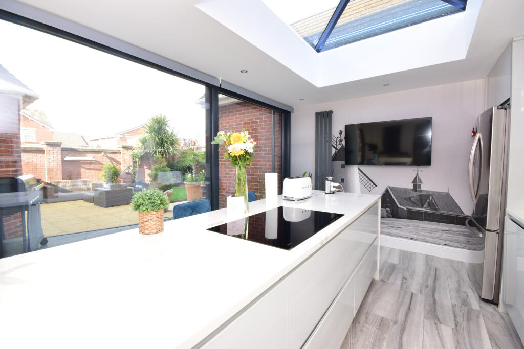 Victory Boulevard, Lytham - View 4