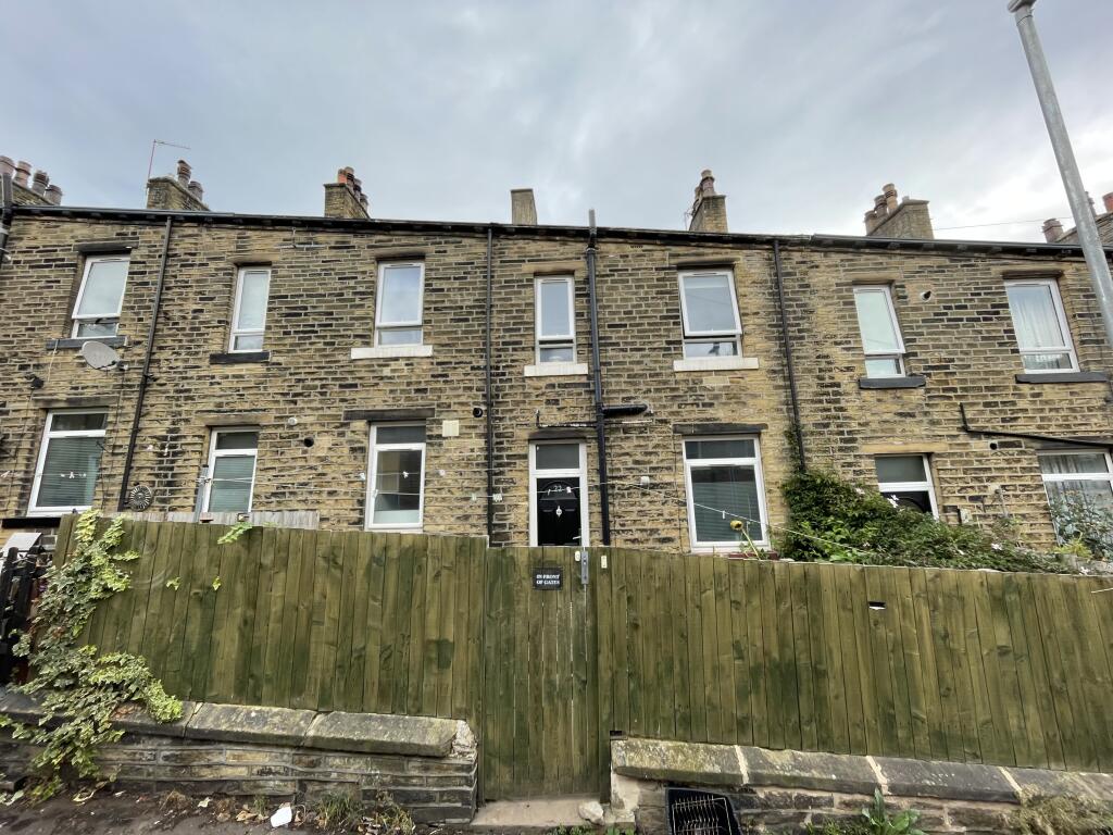 House in Calderdale, West Yorkshire - View 5