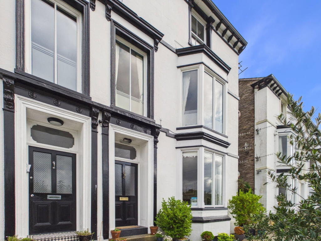 Main image of property: 2c Lake View Villas, Bowness-on-Windermere, LA23 3BP