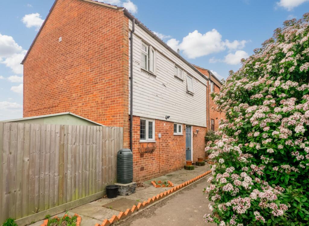 Main image of property: Hambro Close, Rayleigh, SS6