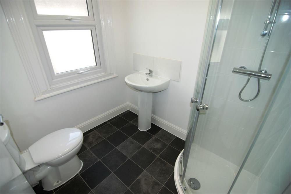 House in London - View 5