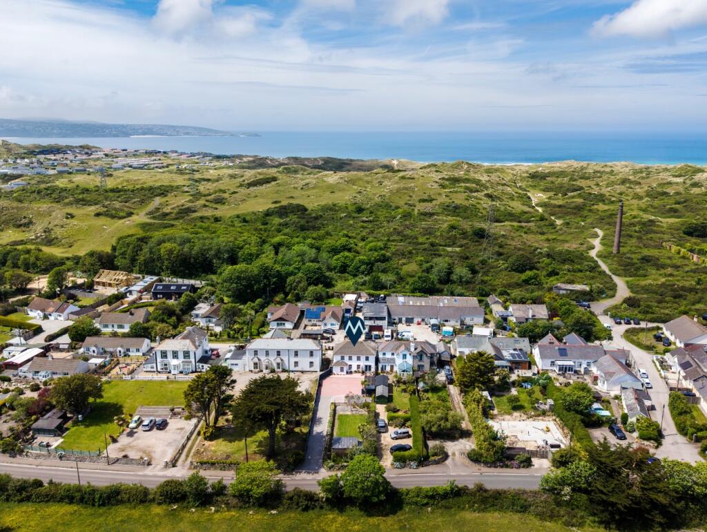 House in Connor Downs, Trevarnon, Gwinear-Gwithian - View 2
