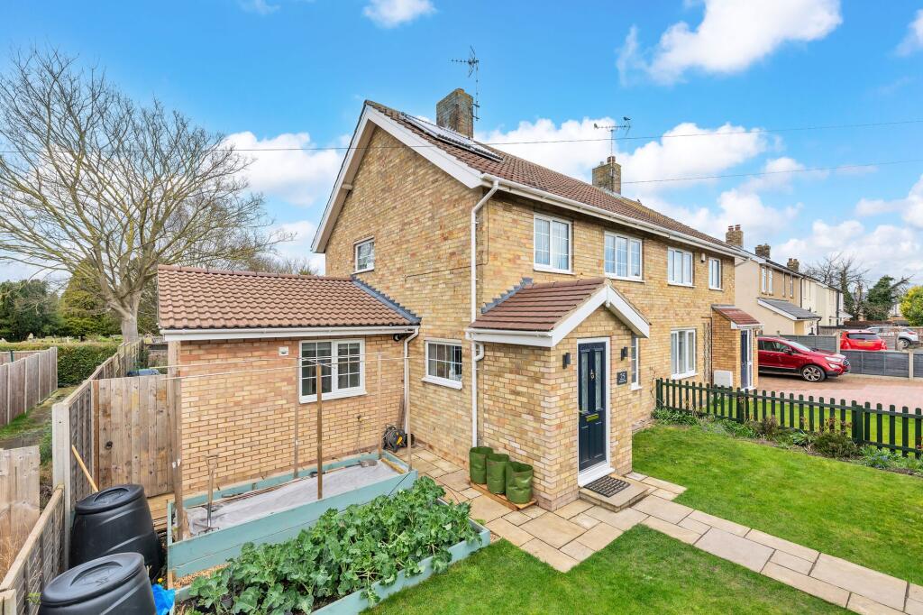 Main image of property: Medcalfe Way, Melbourn, SG8