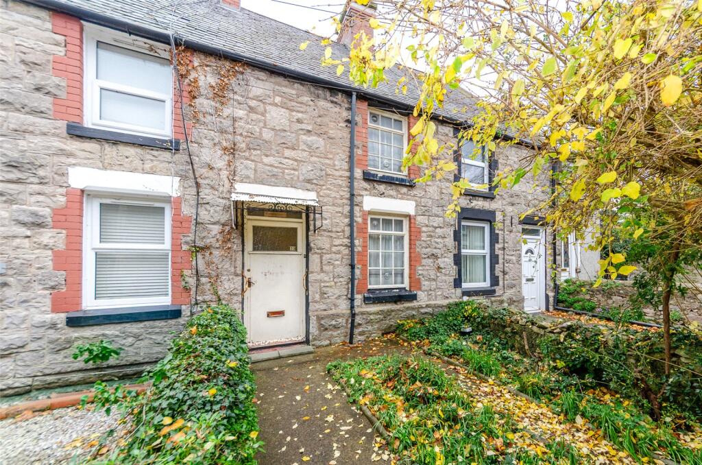 2-bed terraced on Rose Hill, Old Colwyn, Colwyn Bay, Conwy, LL29, £90,000