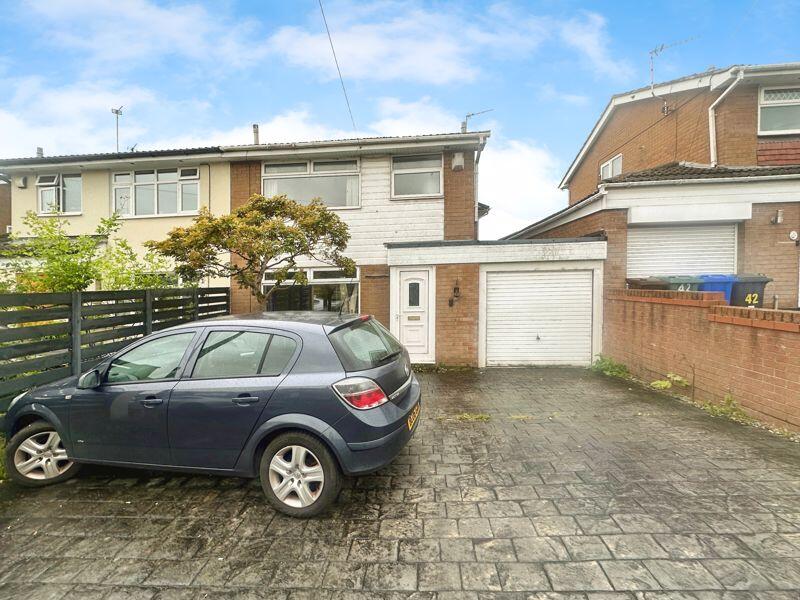 3-bed semi-detached on Far Hey Close, Radcliffe, £220,000