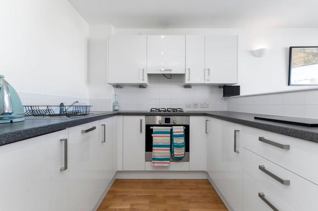 Apartment in Edinburgh - View 5