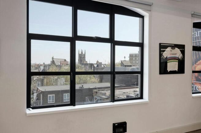 Laszlo Windows