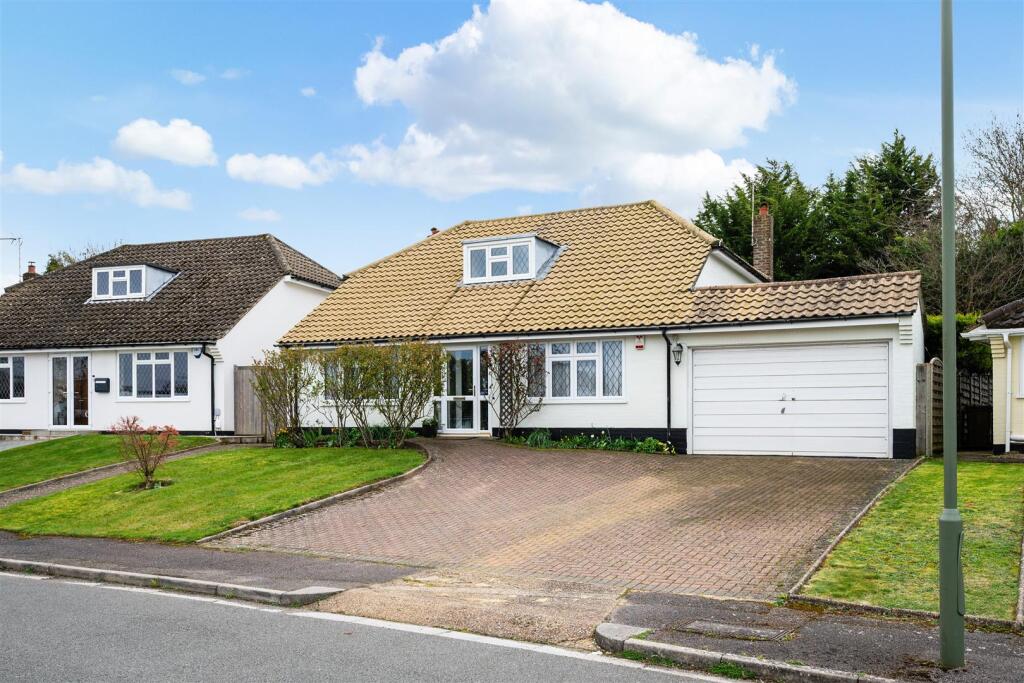 Main image of property: Shelley Close, Banstead