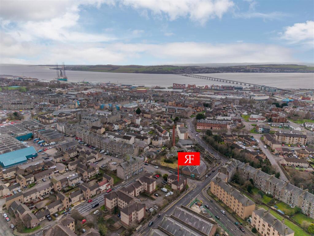 Apartment in Dundee, Stobswell - View 2