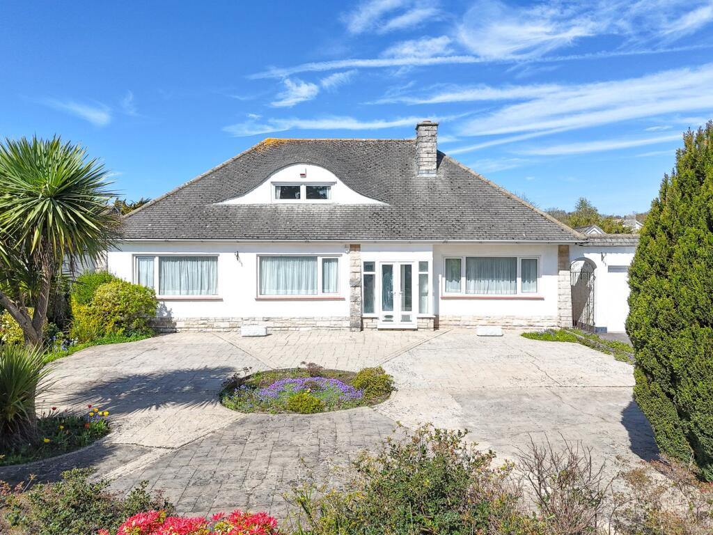 Main image of property: Montagu Road, Highcliffe, Christchurch, BH23