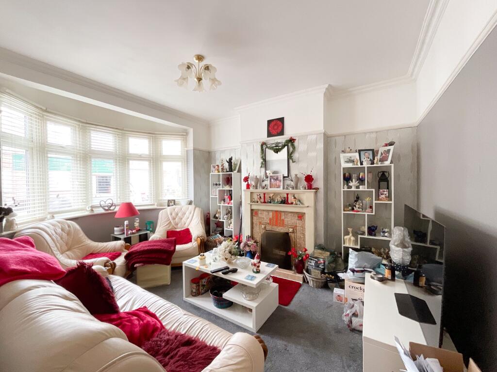 House in Southend-on-Sea - View 3